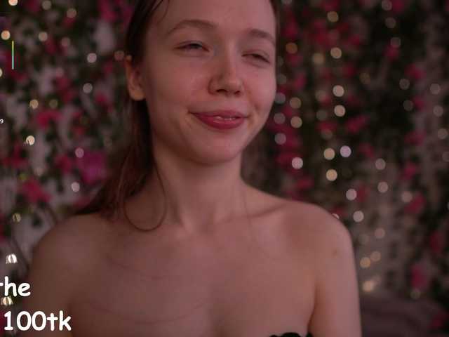 HoneyAhegao's BongaCams show and profile