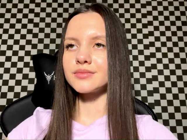 DeloisLavelle's BongaCams show and profile