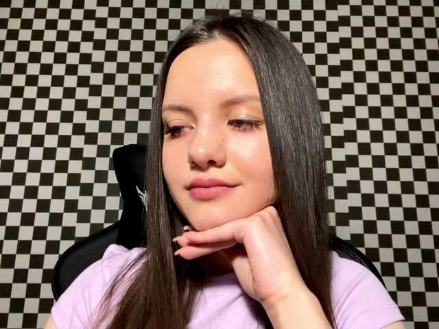 DeloisLavelle's BongaCams show and profile