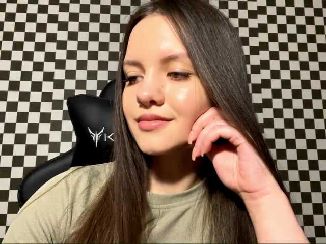 DeloisLavelle's BongaCams show and profile