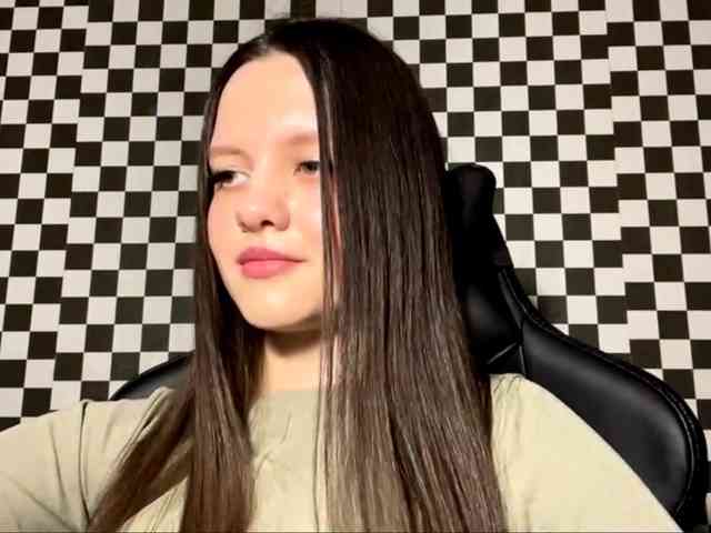 DeloisLavelle DeloisLavelle