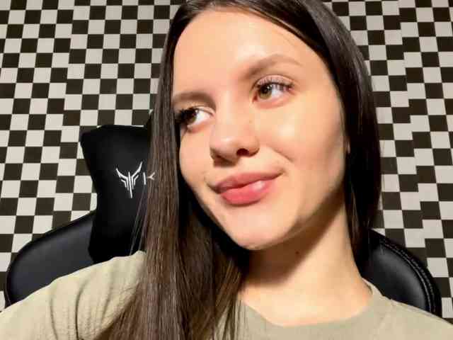 DeloisLavelle webcam