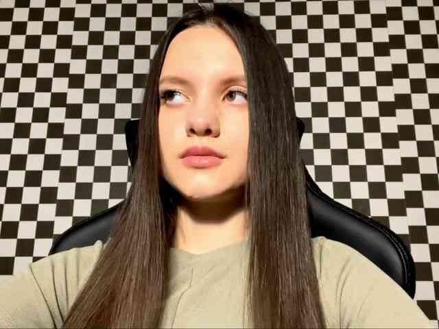 DeloisLavelle DeloisLavelle