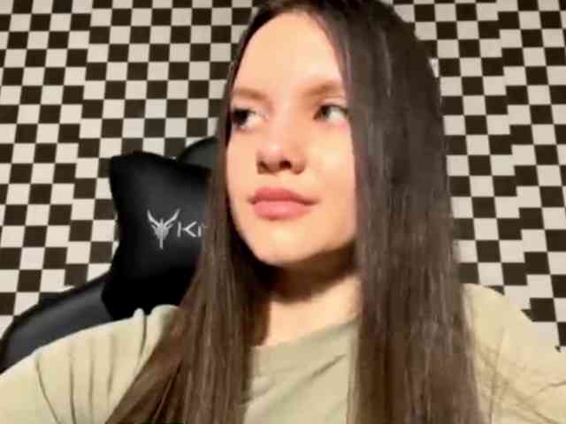 DeloisLavelle DeloisLavelle