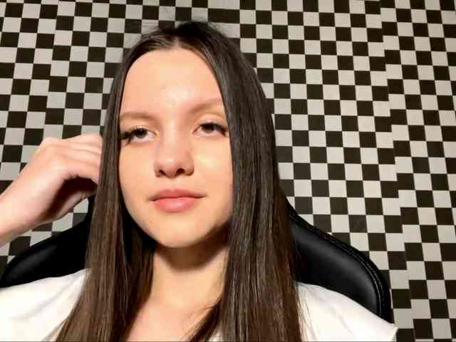 DeloisLavelle DeloisLavelle