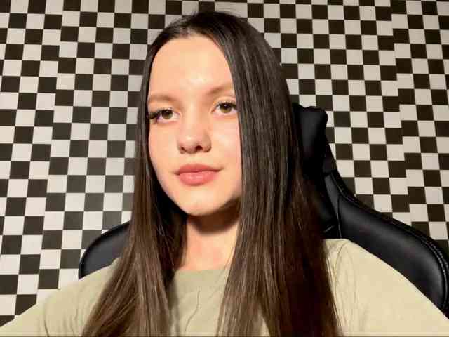 DeloisLavelle DeloisLavelle