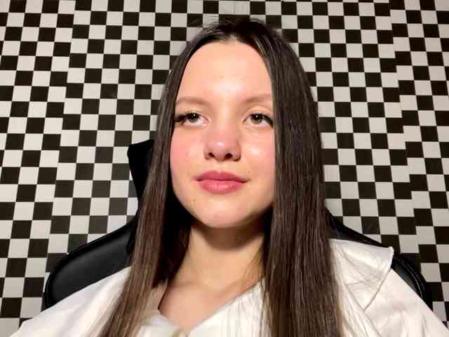 DeloisLavelle DeloisLavelle