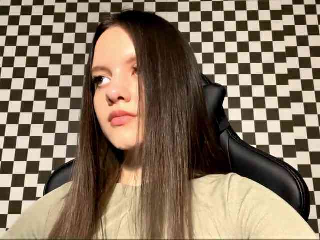 DeloisLavelle DeloisLavelle