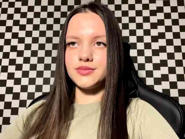 DeloisLavelle DeloisLavelle