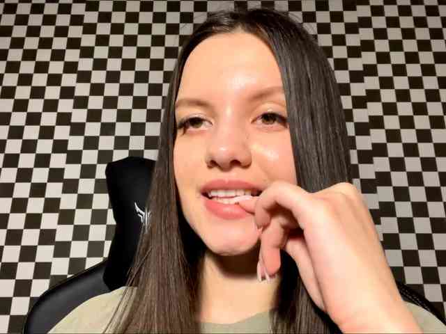 DeloisLavelle webcam