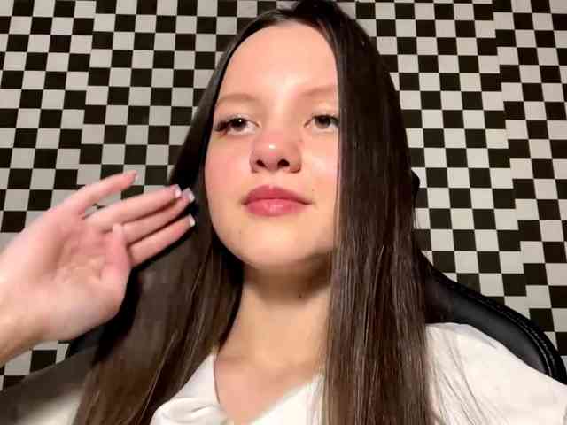 DeloisLavelle DeloisLavelle