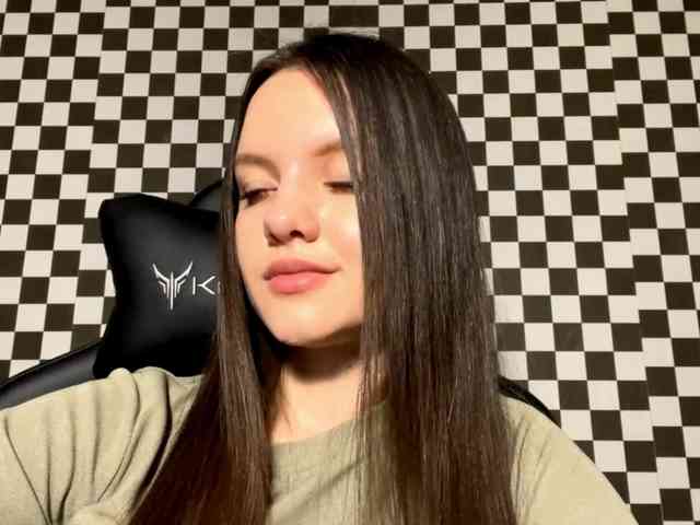 DeloisLavelle DeloisLavelle