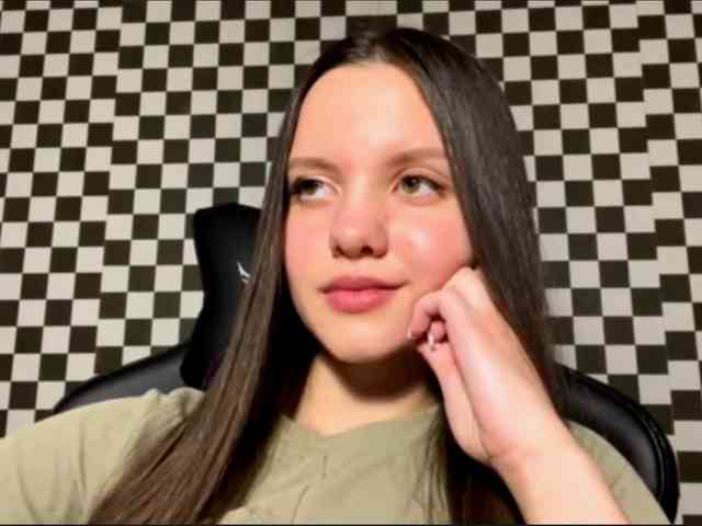 DeloisLavelle webcam