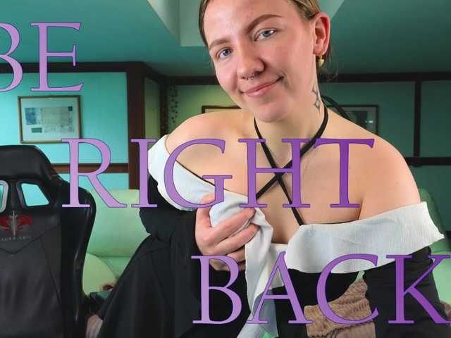 KiraRustle's BongaCams show and profile