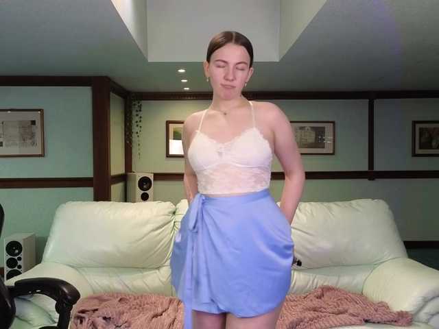 KiraRustle's BongaCams show and profile