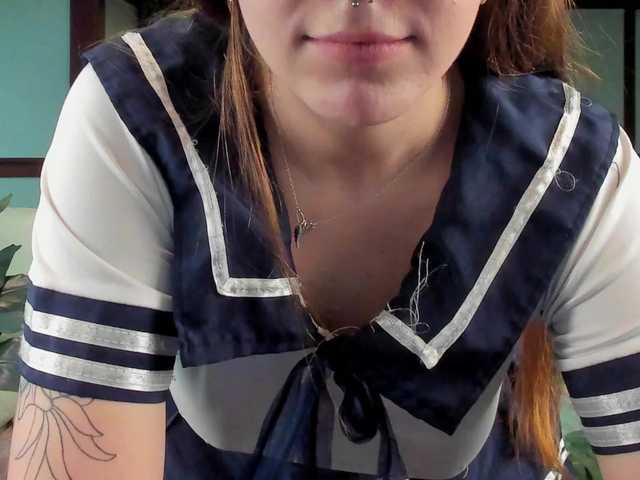 KiraRustle's BongaCams show and profile