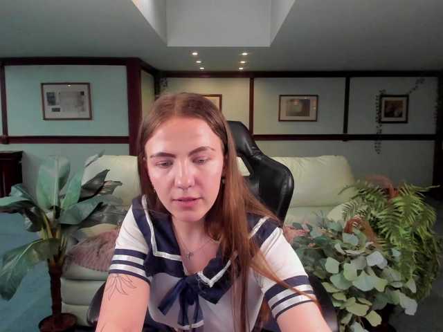 KiraRustle's BongaCams show and profile