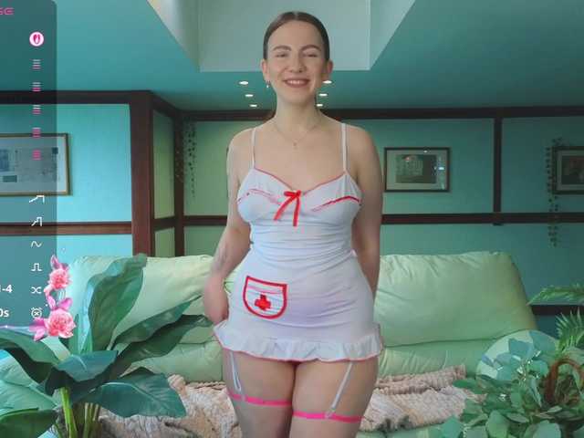 KiraRustle's BongaCams show and profile