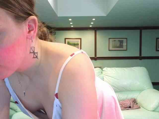 KiraRustle KiraRustle