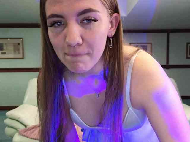 KiraRustle KiraRustle