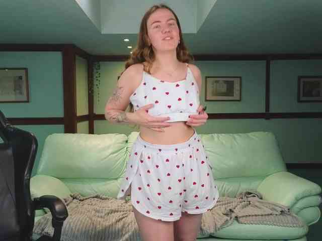 KiraRustle KiraRustle