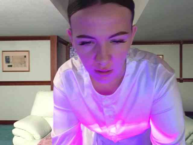 KiraRustle KiraRustle