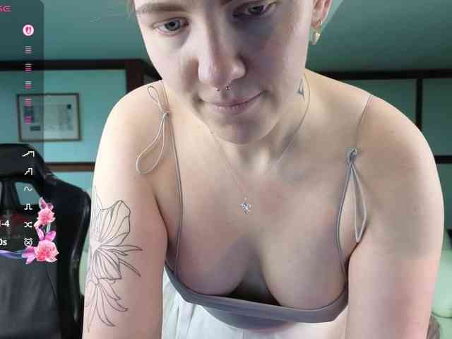 KiraRustle KiraRustle