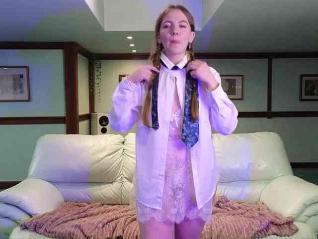 KiraRustle KiraRustle