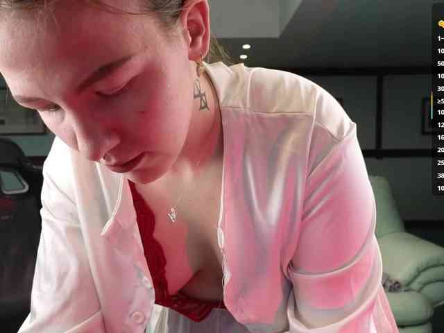 KiraRustle KiraRustle