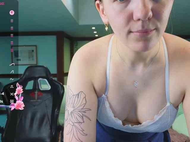 KiraRustle KiraRustle