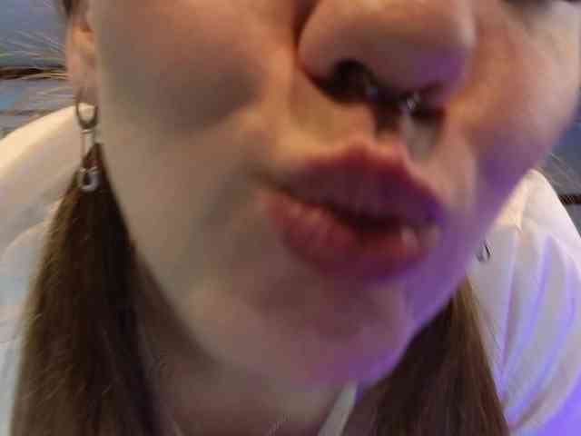 KiraRustle KiraRustle