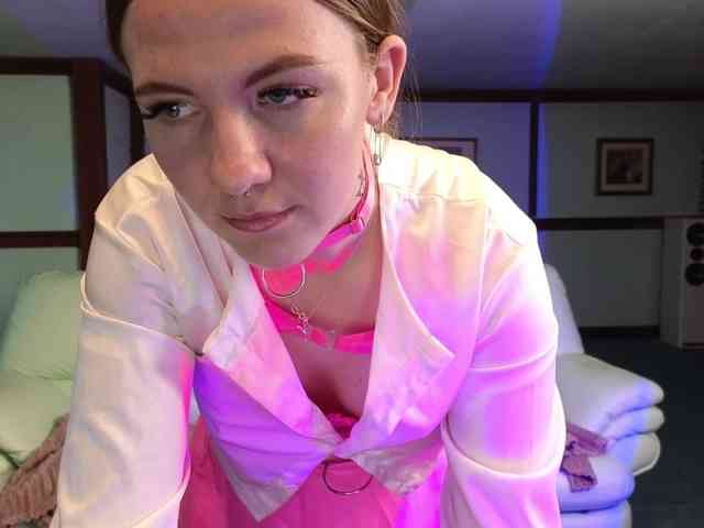 KiraRustle KiraRustle