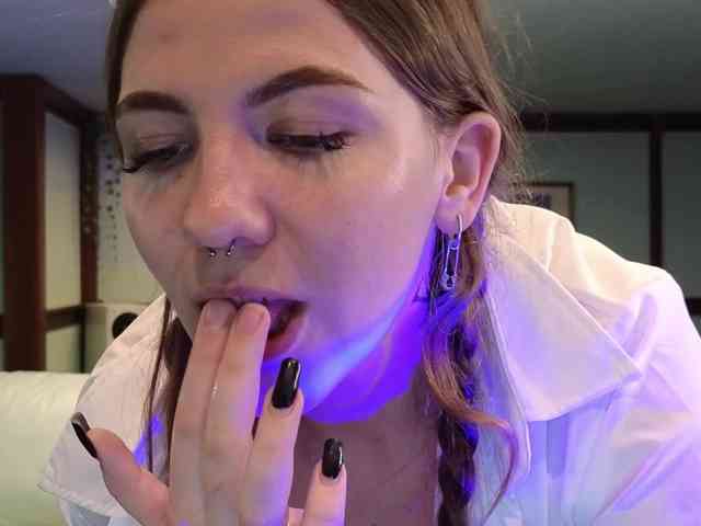 KiraRustle KiraRustle