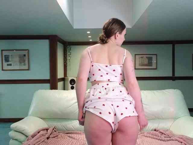 KiraRustle KiraRustle