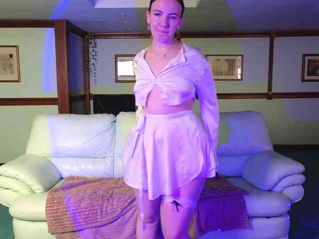 naked livechat KiraRustle