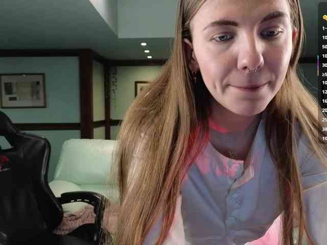 KiraRustle KiraRustle