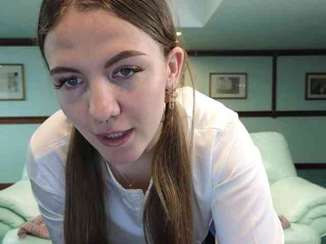 KiraRustle KiraRustle