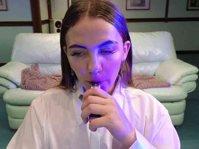 KiraRustle KiraRustle