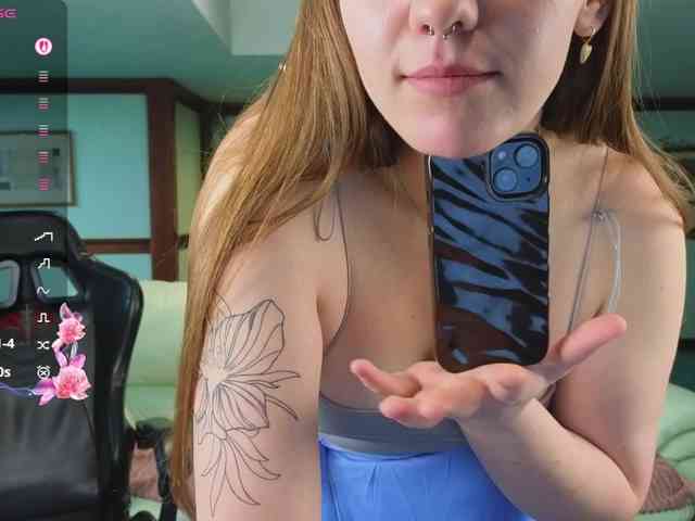 KiraRustle KiraRustle