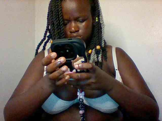 Boobie-queen Boobie-queen