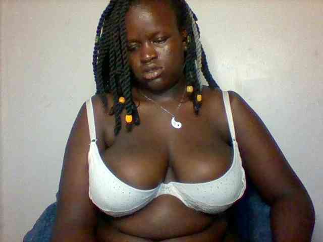 Boobie-queen Boobie-queen