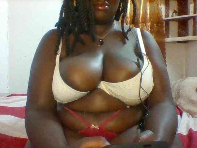 Boobie-queen Live Webcam on BongaCams