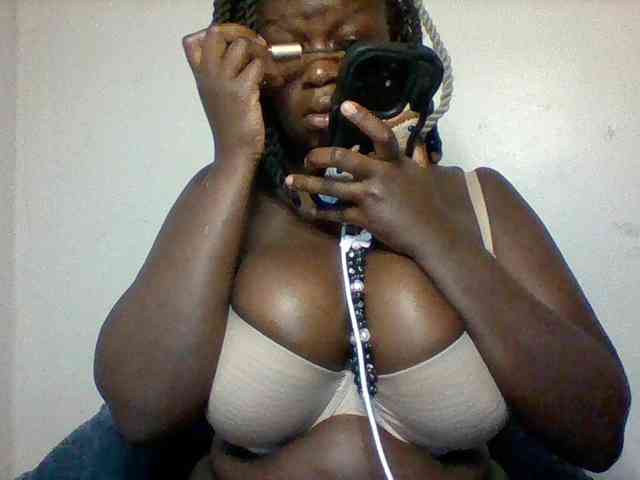 Boobie-queen Boobie-queen