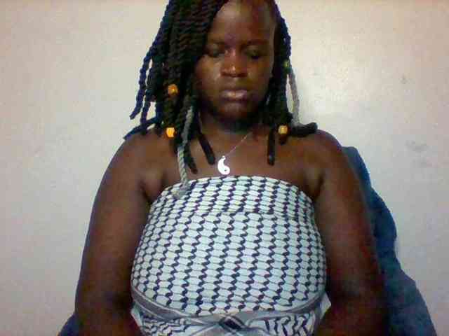 Boobie-queen Boobie-queen