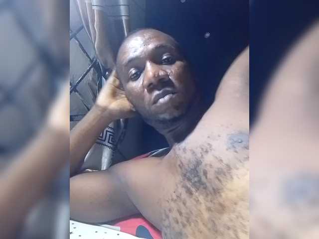 Faithfulfaith4447's BongaCams show and profile