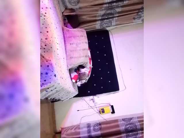 Faithfulfaith4447's BongaCams show and profile