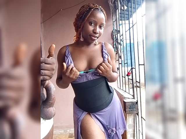 Faithfulfaith4447's BongaCams show and profile