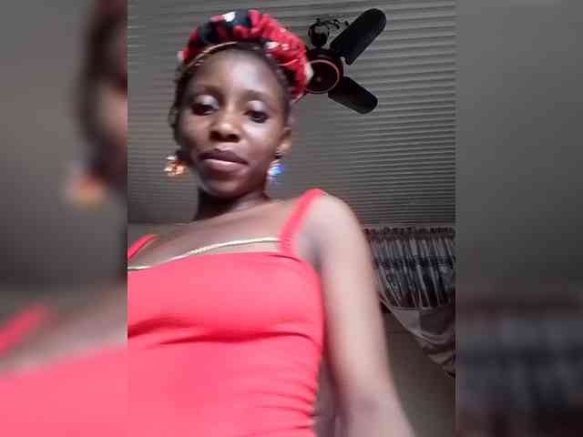 NigerianPusyAndCock webcam