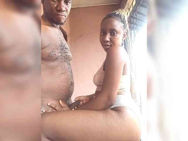 NigerianPusyAndCock webcam