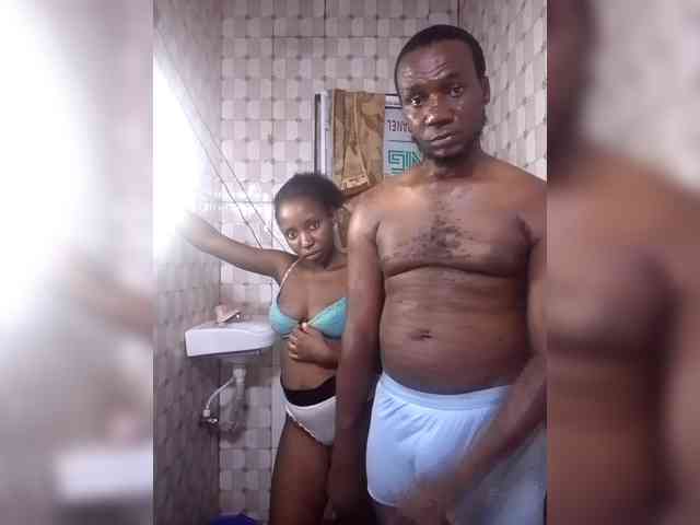 NigerianPusyAndCock webcam